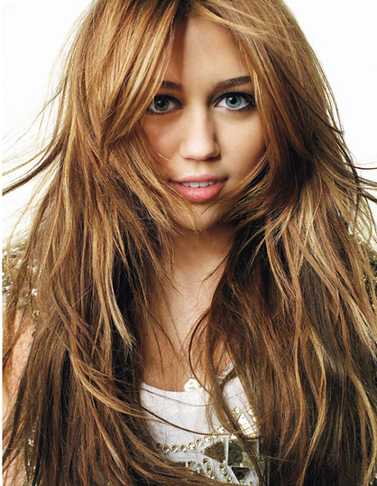 Hola ¿quién quiere ser mi amiga :D? Miley+Cyrus+Glamour+Magazine++May+2009