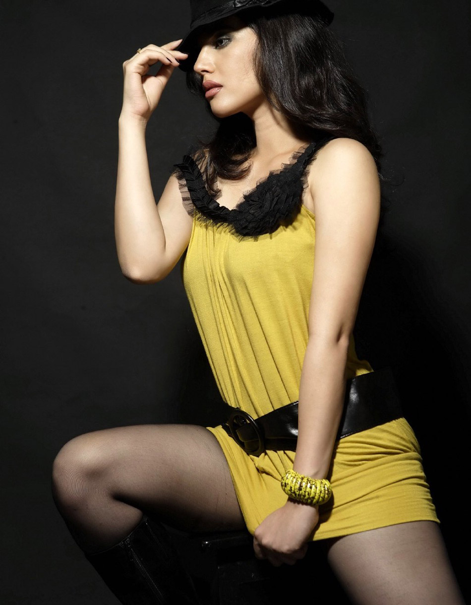 Actress Sherin Hot Actress Sherin Hot