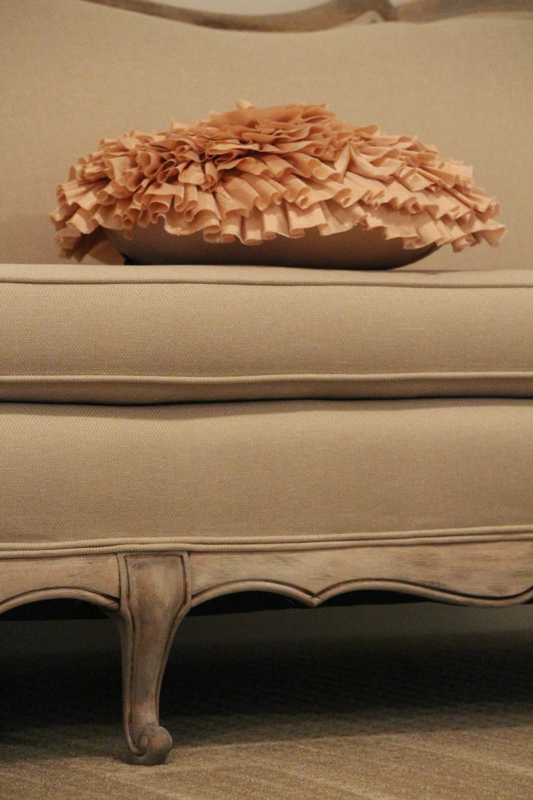 Me Oh My Couture A Vintage Settee HowTo