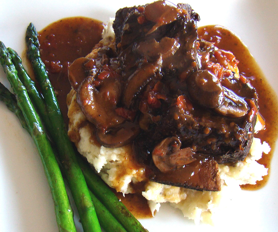 Phoenix Family Foodie Blog Braised Short Ribs with Sweet, SunDried