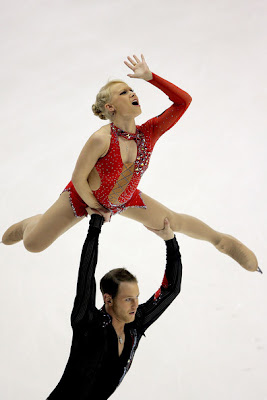 Figure Skating: Maybe it ain't such a bad gig afterall WOOOF!! Figure Skating: Maybe it ain't such a bad gig afterall WOOOF!!