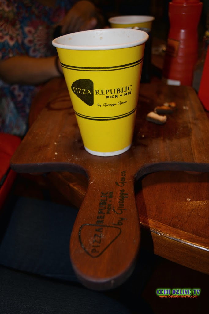 Pizza Republic Cebu 9