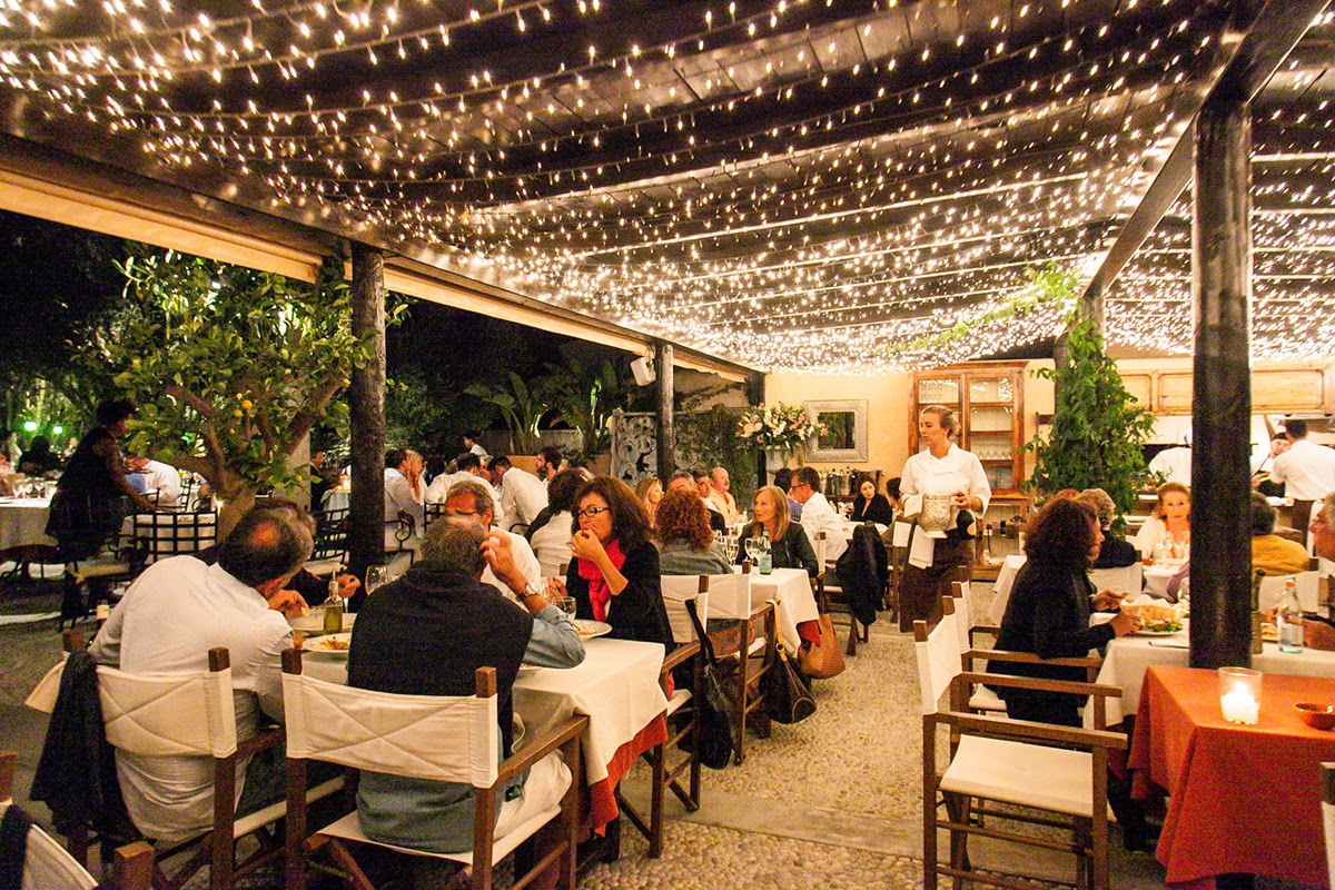 Can Carlos Restaurant - Les Bons Viveurs - luxury blogs Can Carlos Restaurant - Les Bons Viveurs - luxury blogs