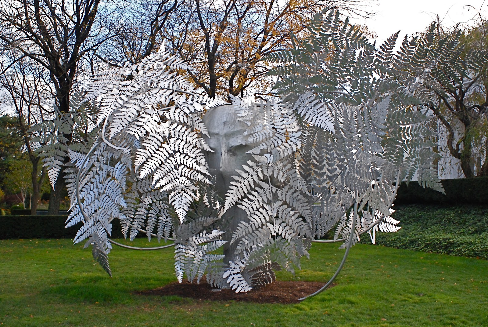 NYC ♥ NYC NatureInspired Sculptures by Manolo Valdés on Exhibit in the Bronx
