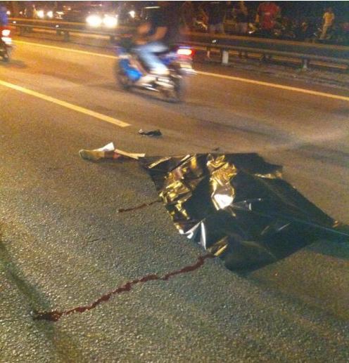 VIDEO TERKINI (GAMBAR) PUNCA KEMALANGAN NGERI DI FEDERAL HIGHWAY.(18+)