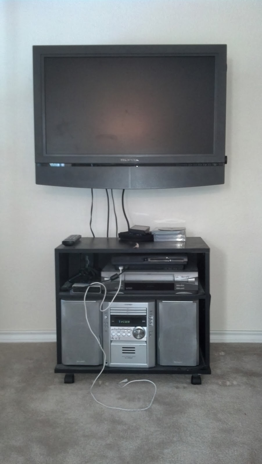 Fix Lovely DIY Glass entertainment center IMPORTANT UPDATE