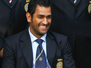 Mahendra Singh Dhoni Height, Weight and Age