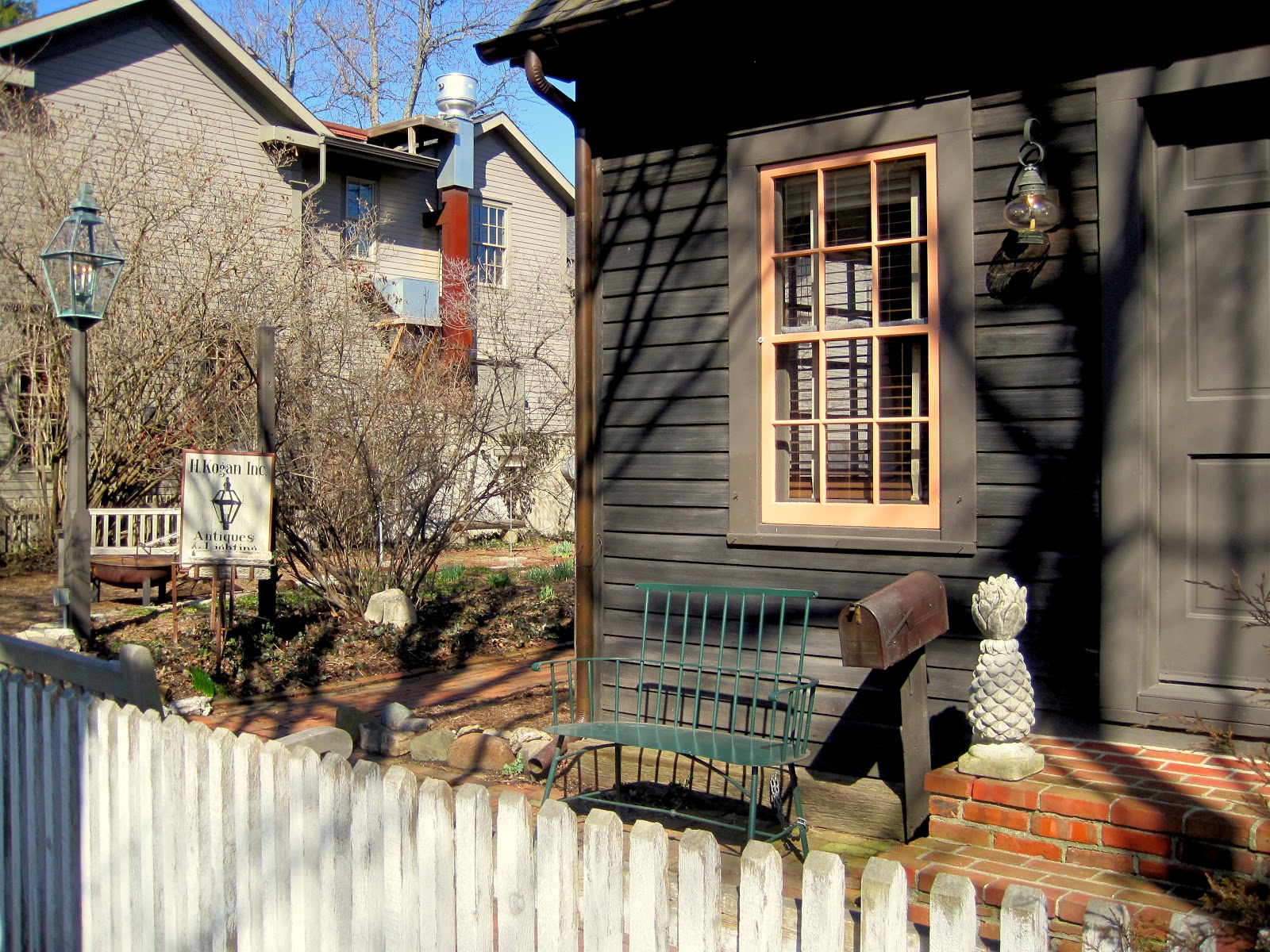 A Sentimental Quilter Antique Charm