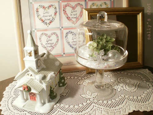 Drinking From My Saucer :: A Christmas Cloche