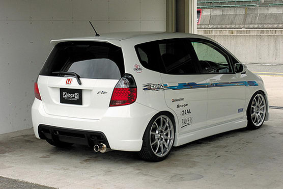 Wallpaper Honda Jazz Rs