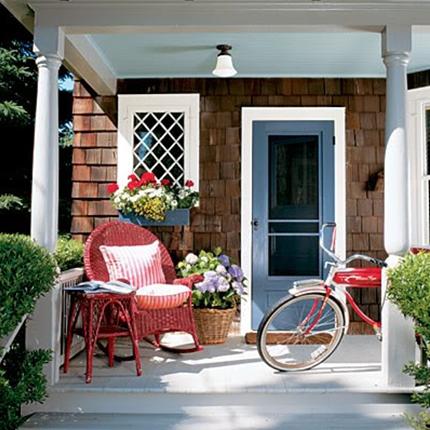 Spring Garden Ideas create romance Preparing Your Home With Spring Garden Ideas Spring Garden Ideas spring garden ideas fun suitcase planters Preparing Your Home With Spring Garden Ideas