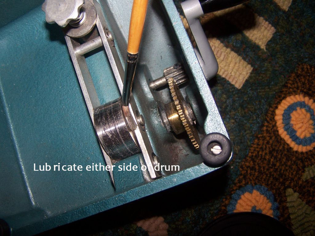 Crescent Lane Hooker Cleaning and lubricating your Bliss Cutter