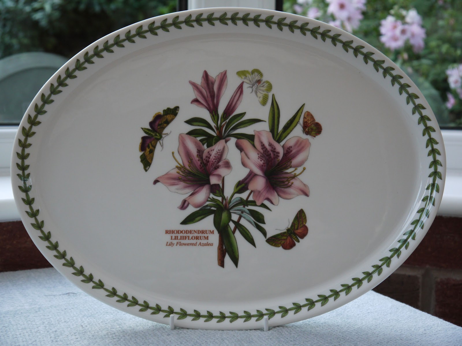 Kitch N Chic Portmeirion Botanic Garden Oval Serving Dish Portmeirion Botanic Garden Oval Serving Dish