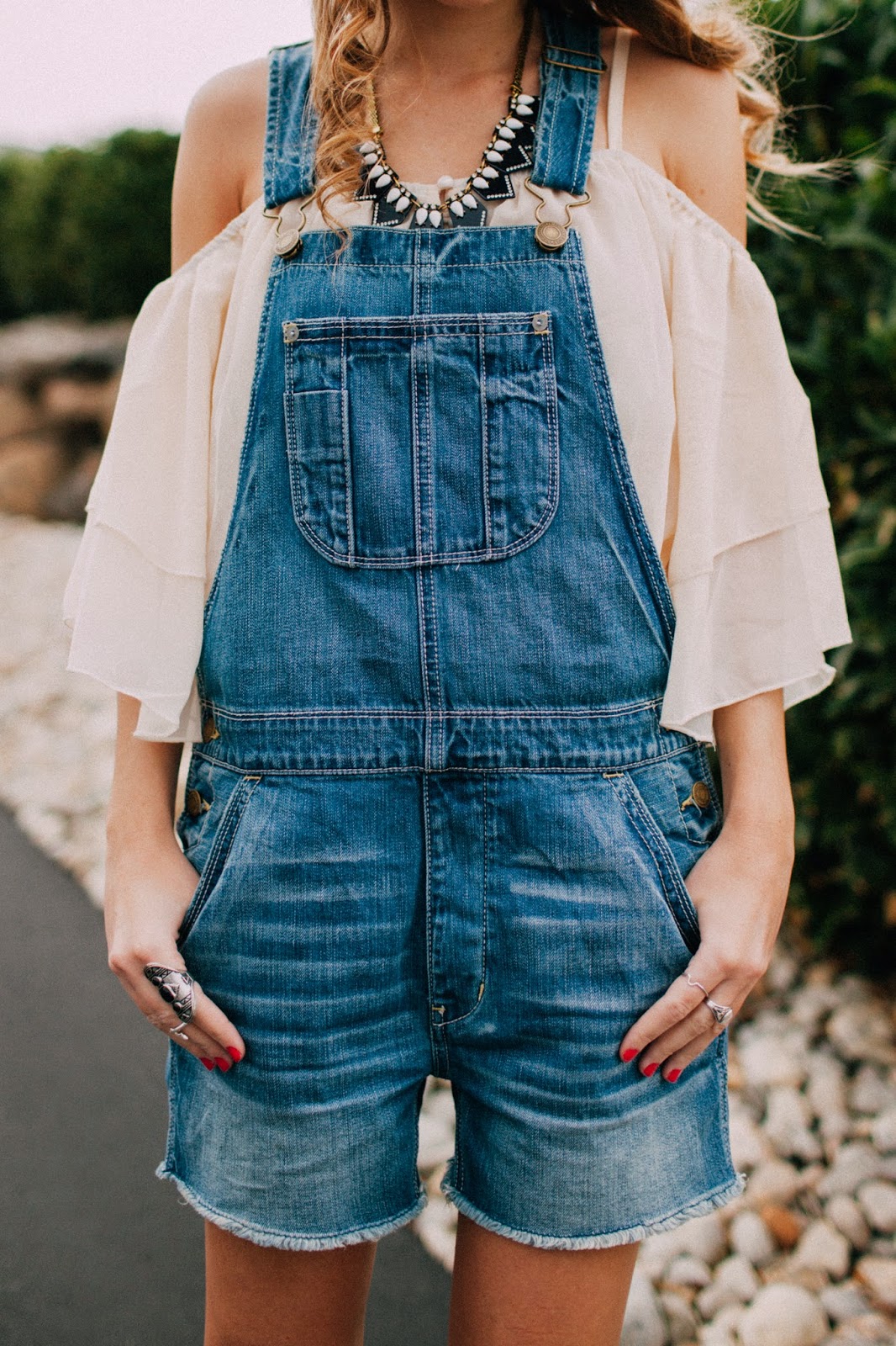 Who Wears Shortalls? Twenties Girl Style