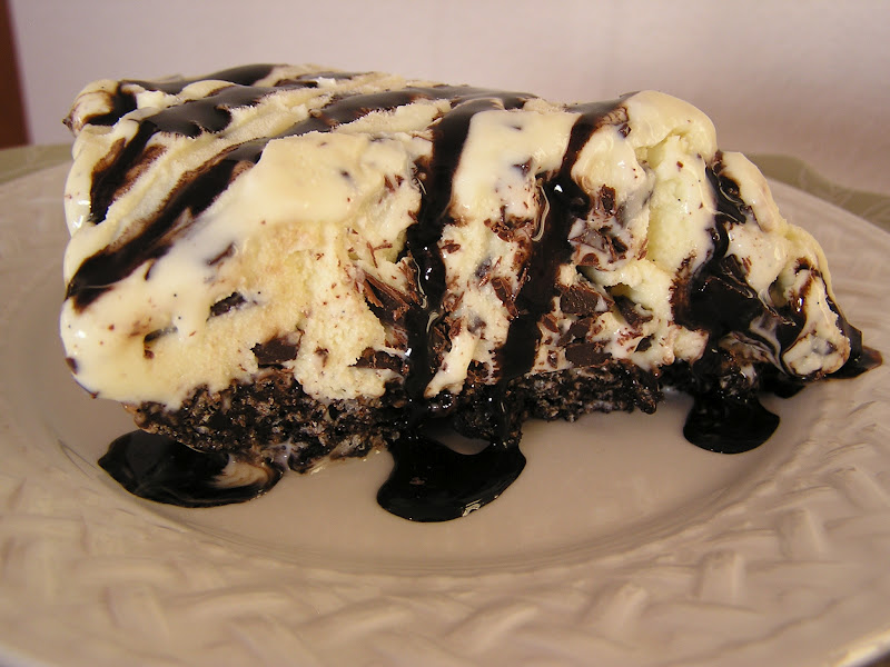 What the Dog Ate Chocolate Chunk Ice Cream Pie and a Giveaway