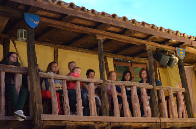 esperando a que empiece la función, territorio artlanza, corral de comedias esperando a que empiece la función, territorio artlanza, corral de comedias