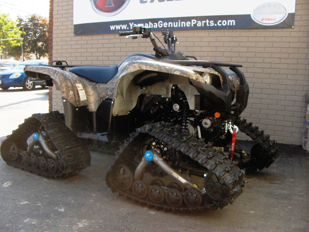 Motorcycle Parts Grizzly 550 with Camoplast Tracks