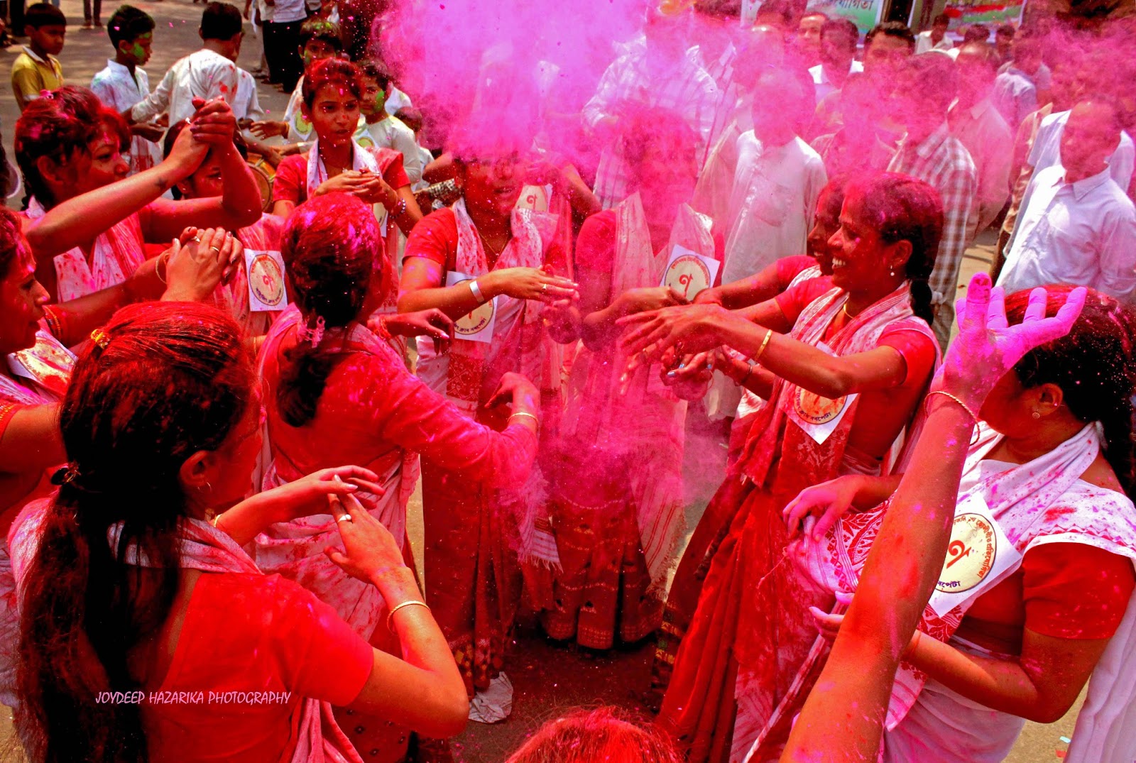 Holi Festival Essay In Hindi