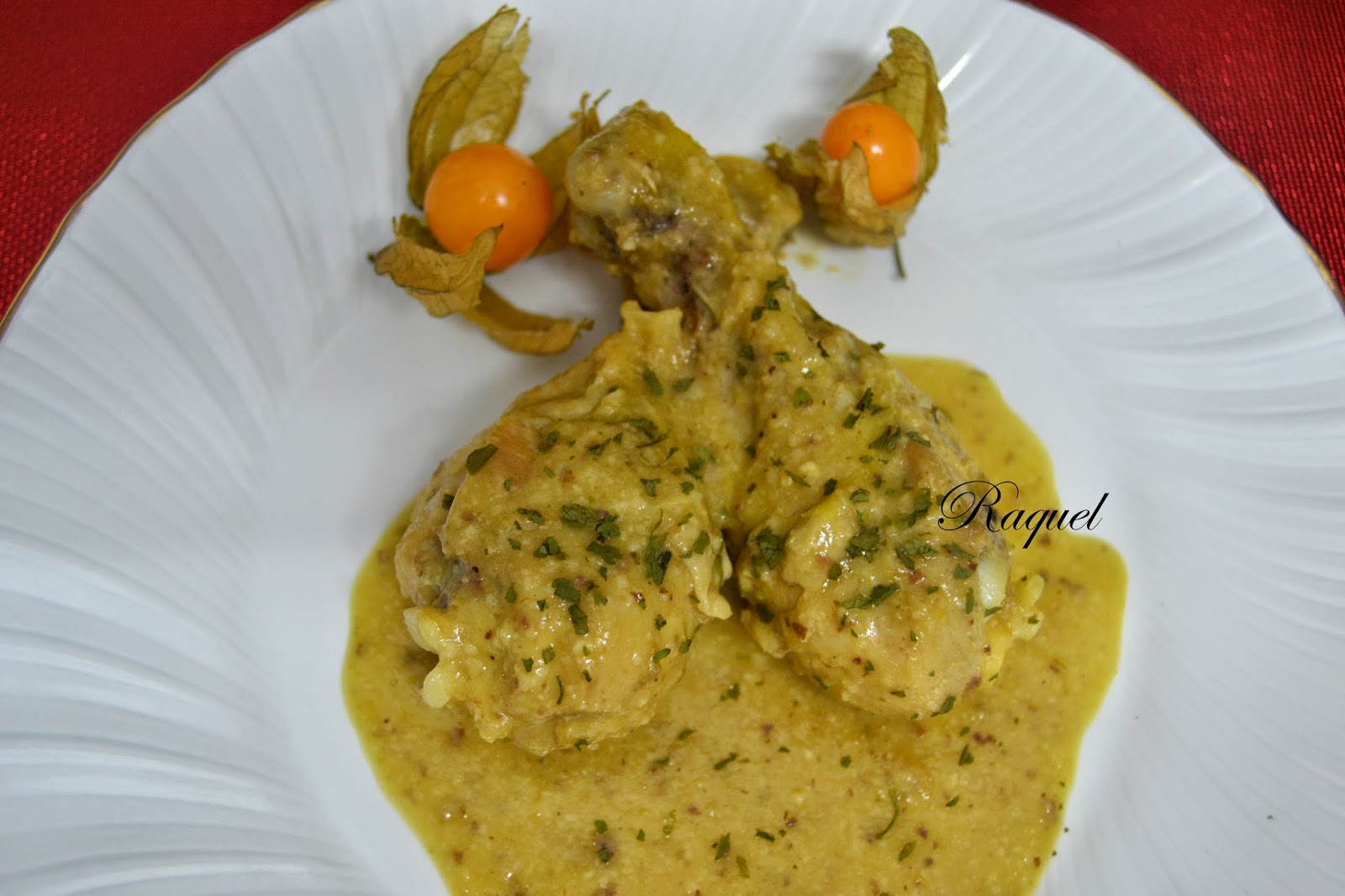 Jamoncitos De Pollo En Salsa De Almendras