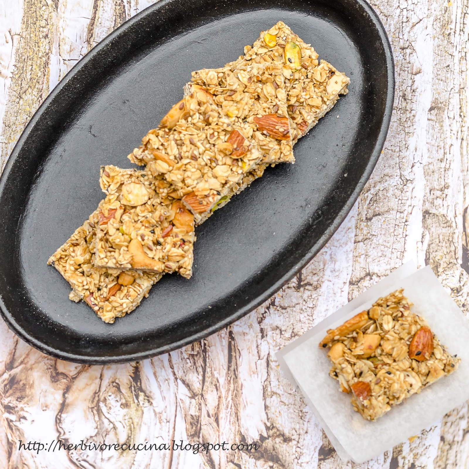 Herbivore Cucina Oats and Dry Fruit Chikki