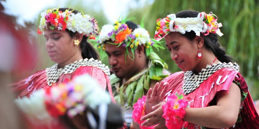 OLALEKAN ODUNTAN: Kiribati Holidays and Festivals