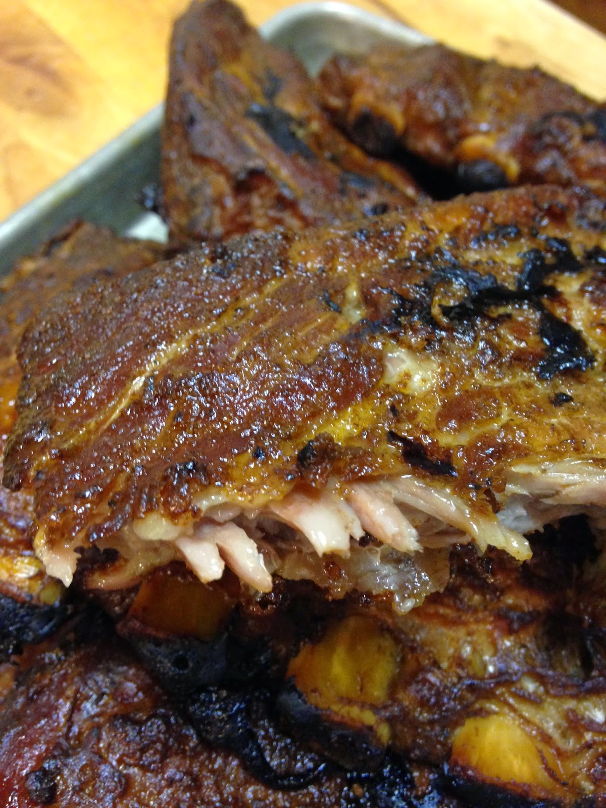 Tracy Cooks in Austin Smoked (BBQ) Pork Ribs in my Masterbuilt