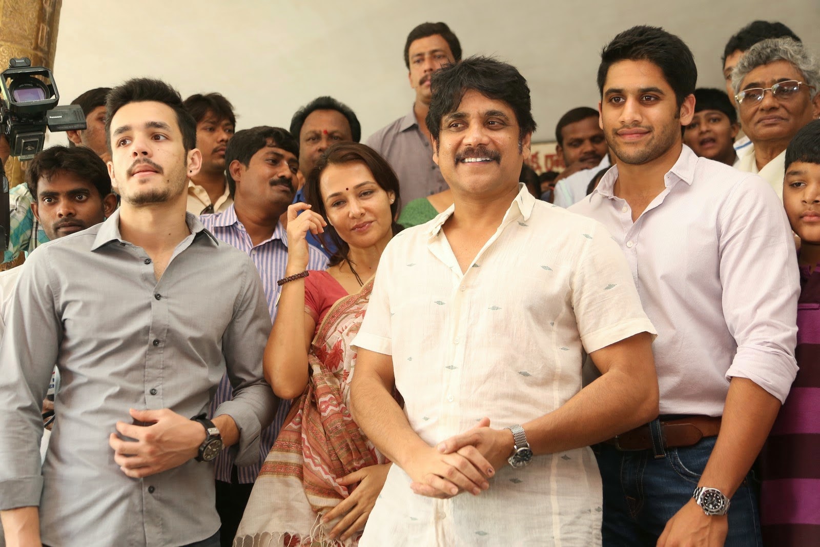 CineMax Gallery| Latest Film News - Tollywood, Bollywood Updates