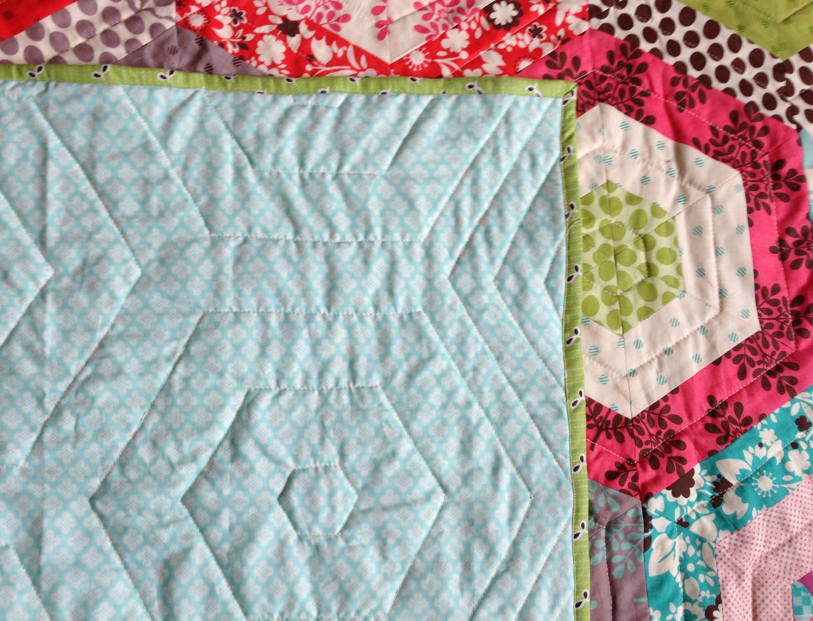 Poppy Makes... Modern Hexagon Baby Quilt