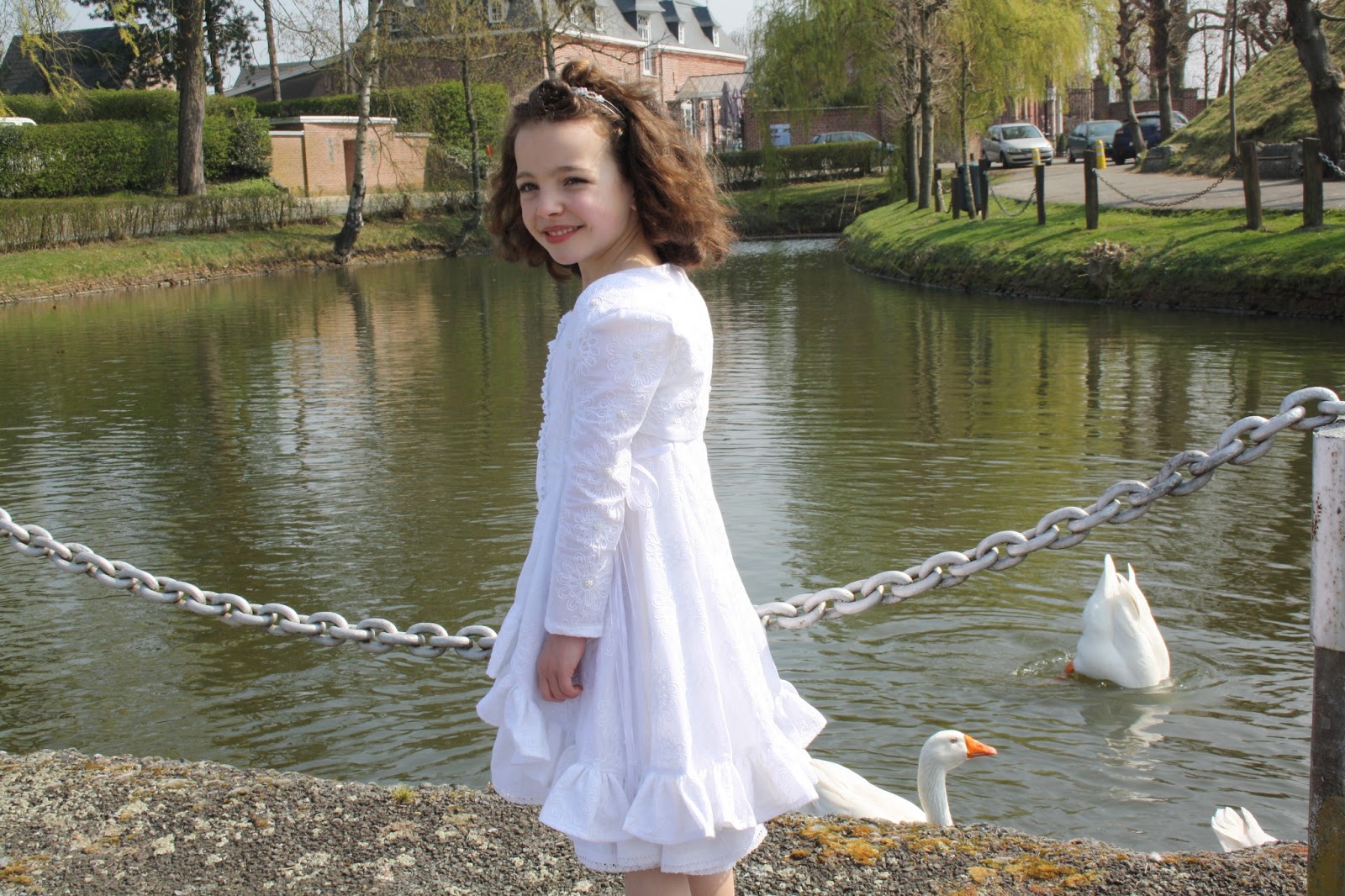 Kernelle: dit communiekleed hadden jullie nog tegoed