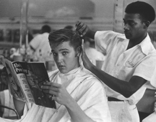 ... masculina: O topete de inspira??o vintage, ? la Elvis Presley