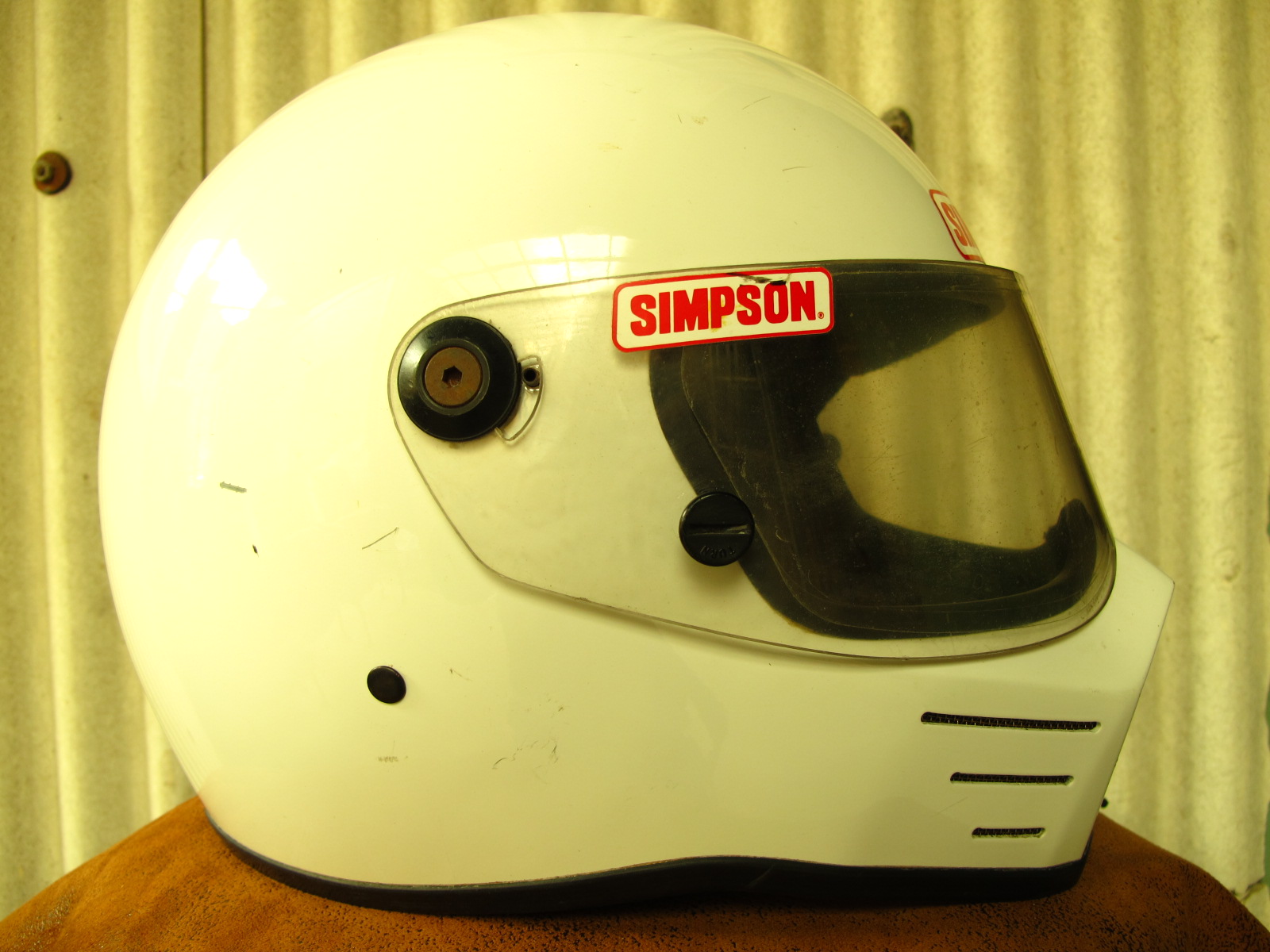 California-Garage: Vintage Simpson Bandit.