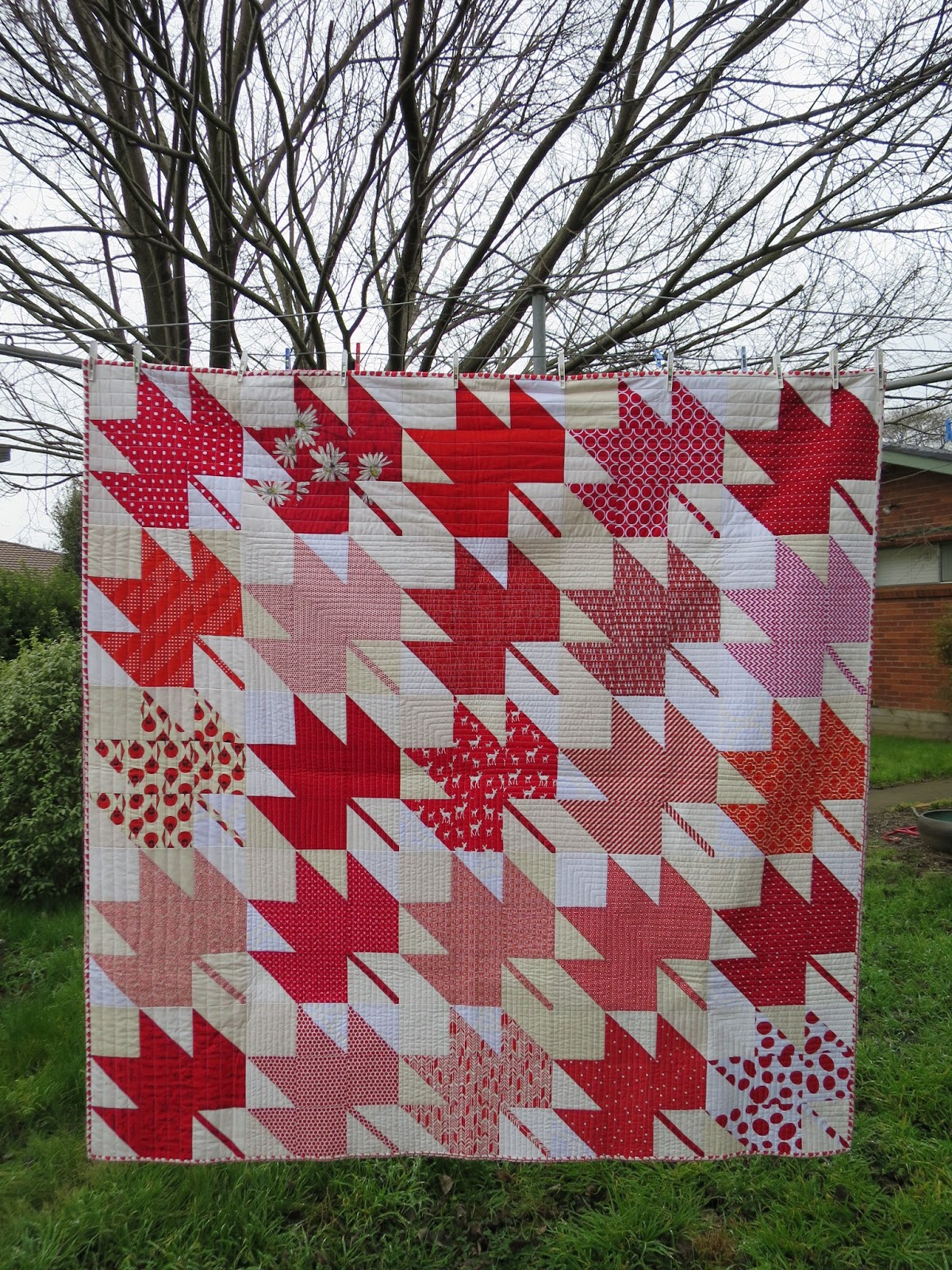 Buttontree Lane Finished Maple leaf quilt