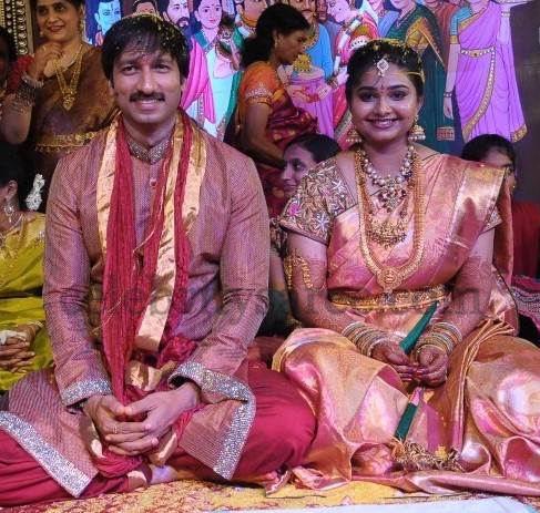 Actor Gopichand Wife Wedding Saree