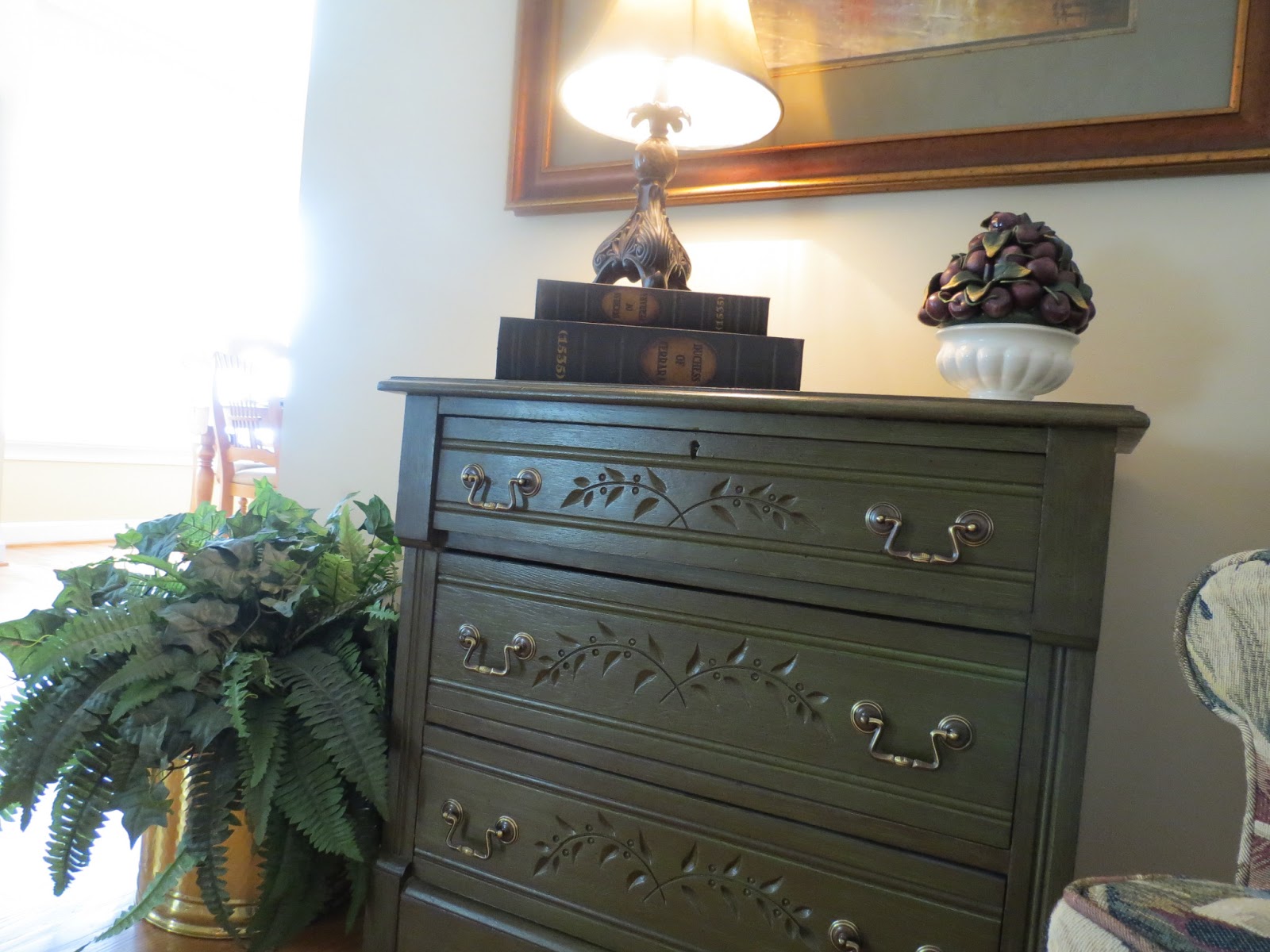 Modern Formal Dining Room Tables of drawers. I moved it to the living room where it worked perfectly