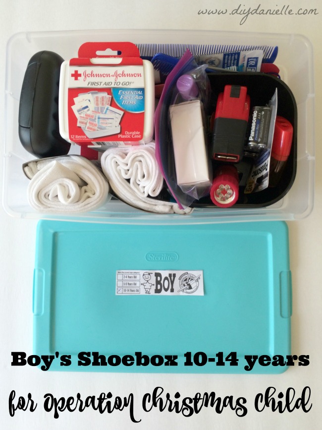 How to pack a Boy's Shoe Box for Operation Christmas Child: Ages 10-14 years old. Age 10-14 years old Operation Christmas Child Shoe Box for a boy.