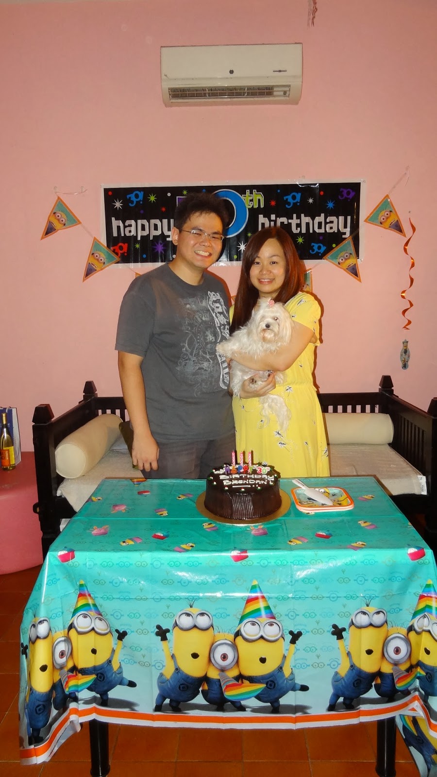 jasminetay.blogspot.com: Brendan's 30th birthday Minion themed party!