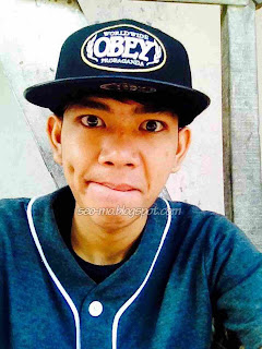 Gambar Keren Angga Putra Pakai Topi Gambar Keren Angga Putra Pakai Topi
