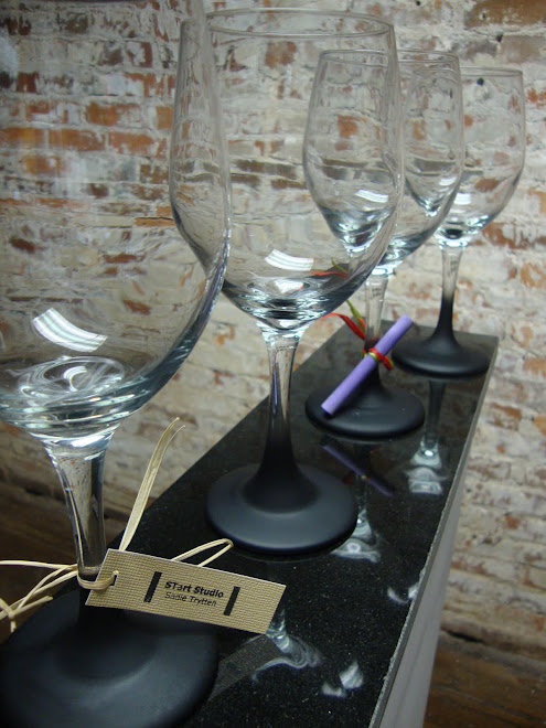 Chalkboard Wine Glasses - Personalize your next drink!