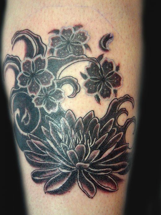 black and white flower tattoo 