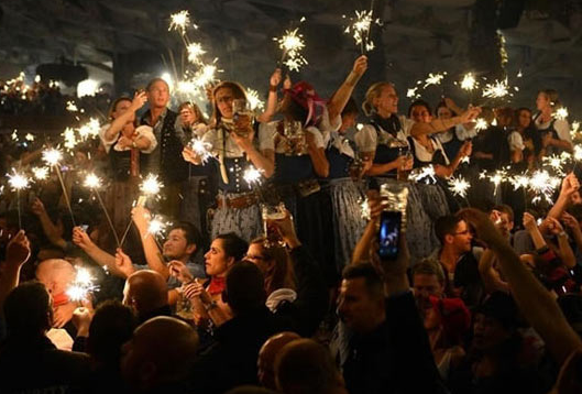 Mısırda gece hayatı gezi yazısı planı rehberi örneği turları butik oteller En Popüler 10 Festival - Siz hangisine gittiniz? -OMA Etkinlik Dünyası