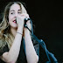 A banda de Este Haim e Scarlett Johansson enfrenta problema com o nome