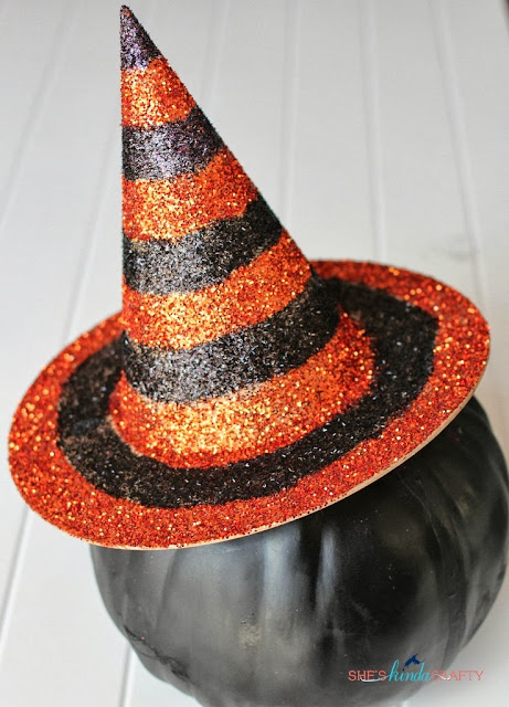 Easy Glitter Witch Hat