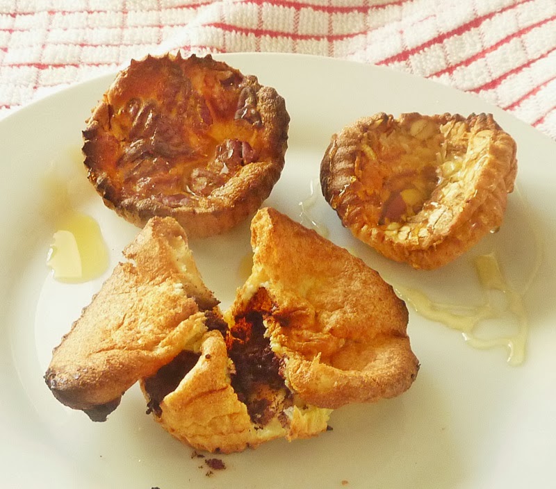 How to Make The Best Yorkshire Puddings Ever for 26½p! sudden lunch