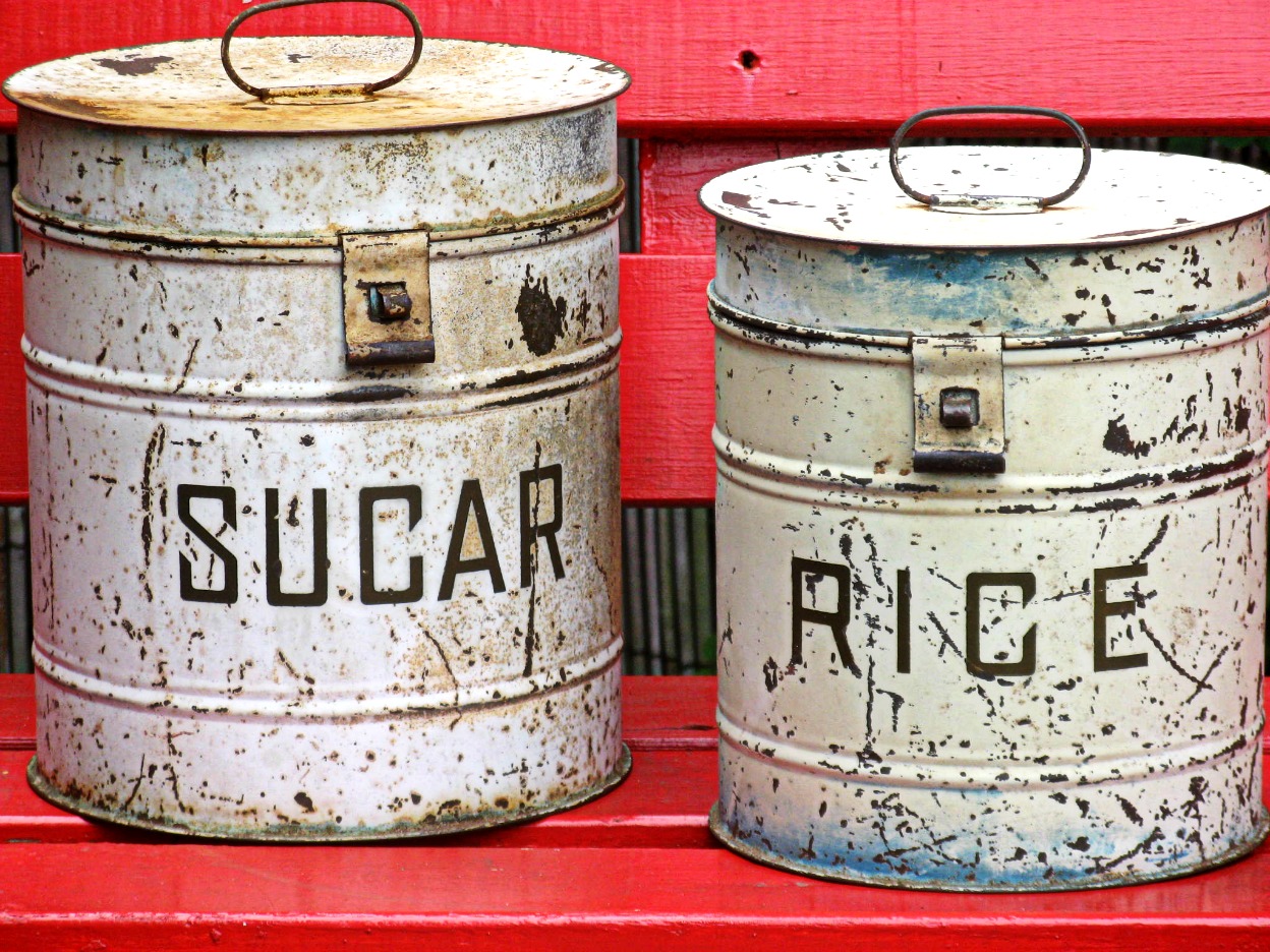 Hunted and Made: Thrifting Time - Vintage Kitchen Canisters and Tins