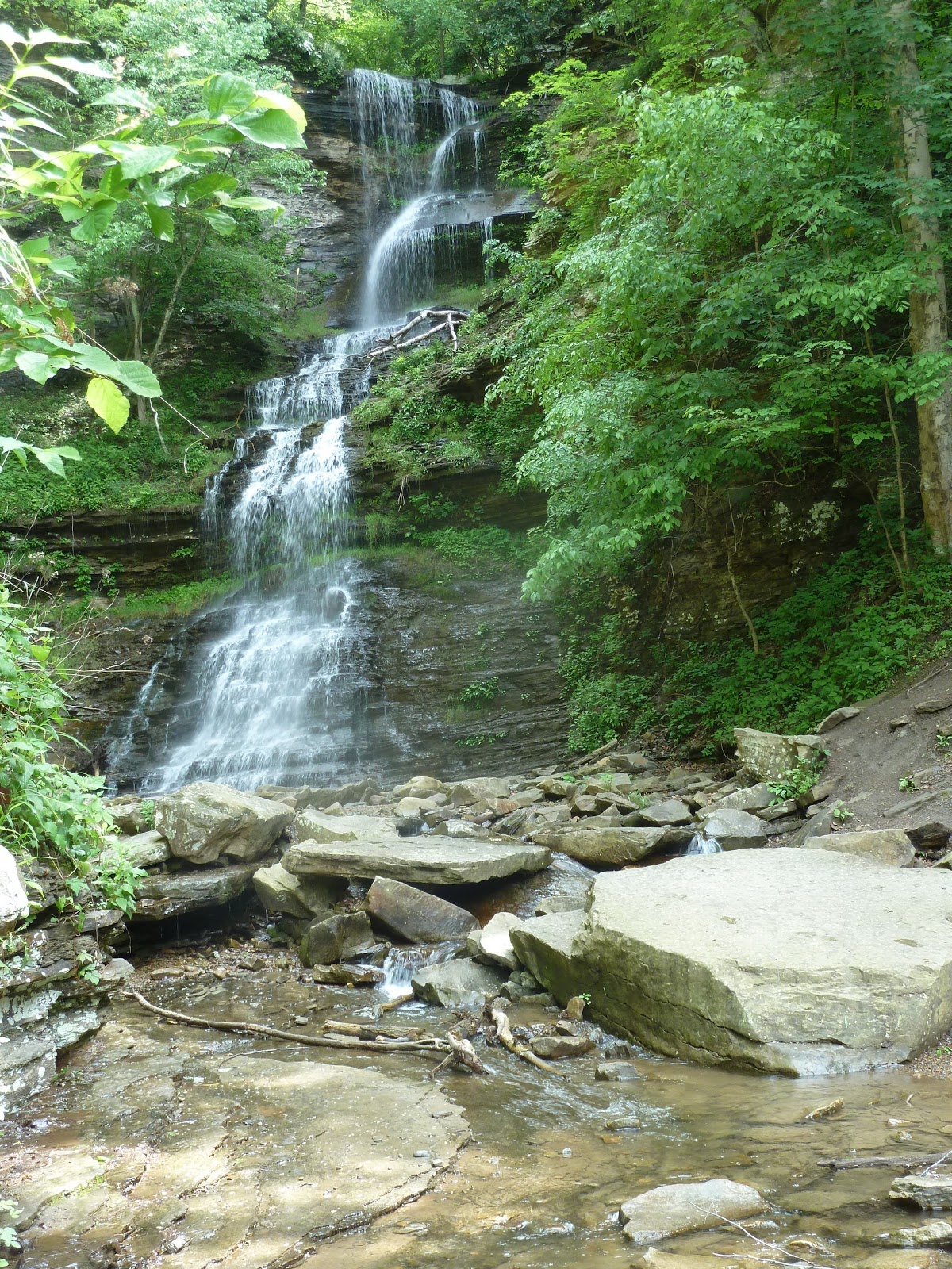 seniors walking across america POST 1118; MAY 18, 2013; GLASGOW, WEST