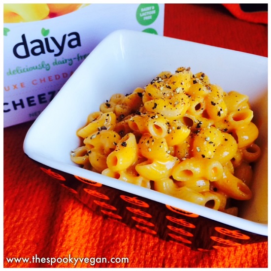 The Spooky Vegan Food Review Daiya Deluxe Cheezy Mac