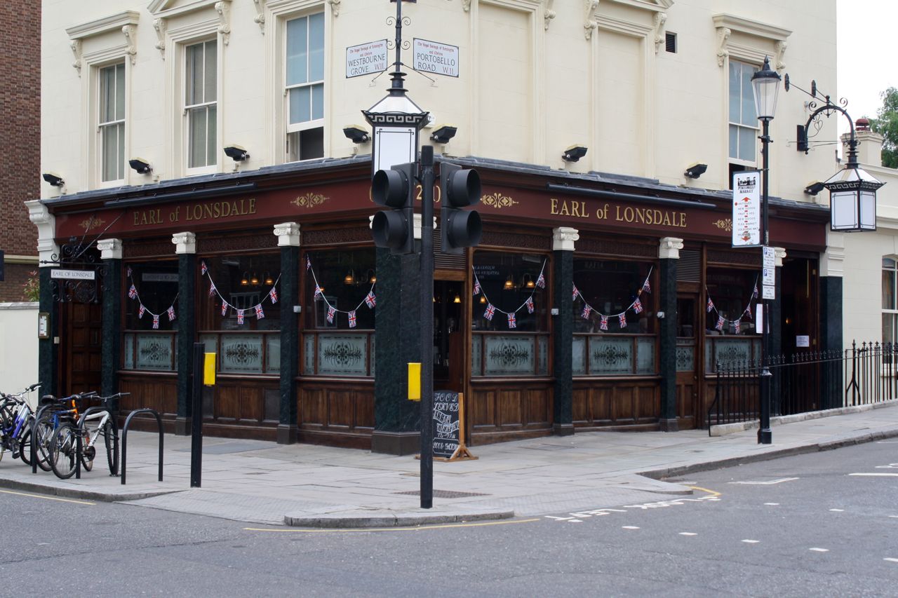 Shadows & Light Jubilee on Portobello Road