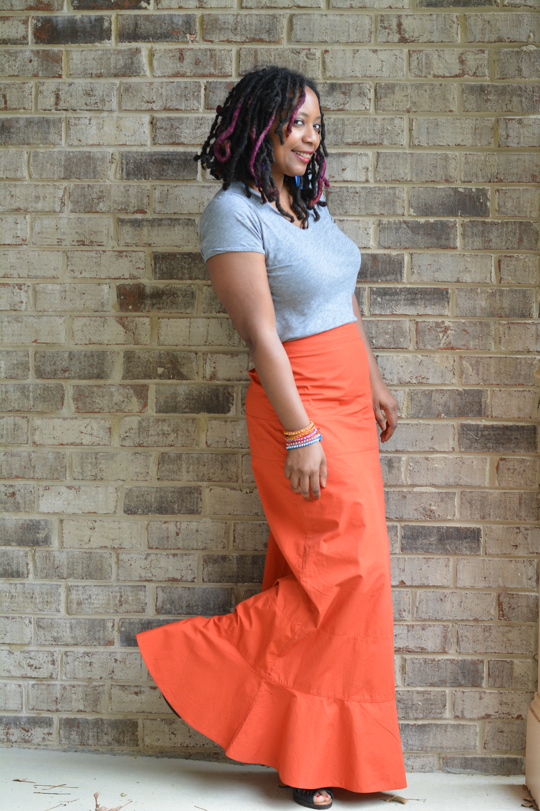casual outfit with maxi skirt and tee