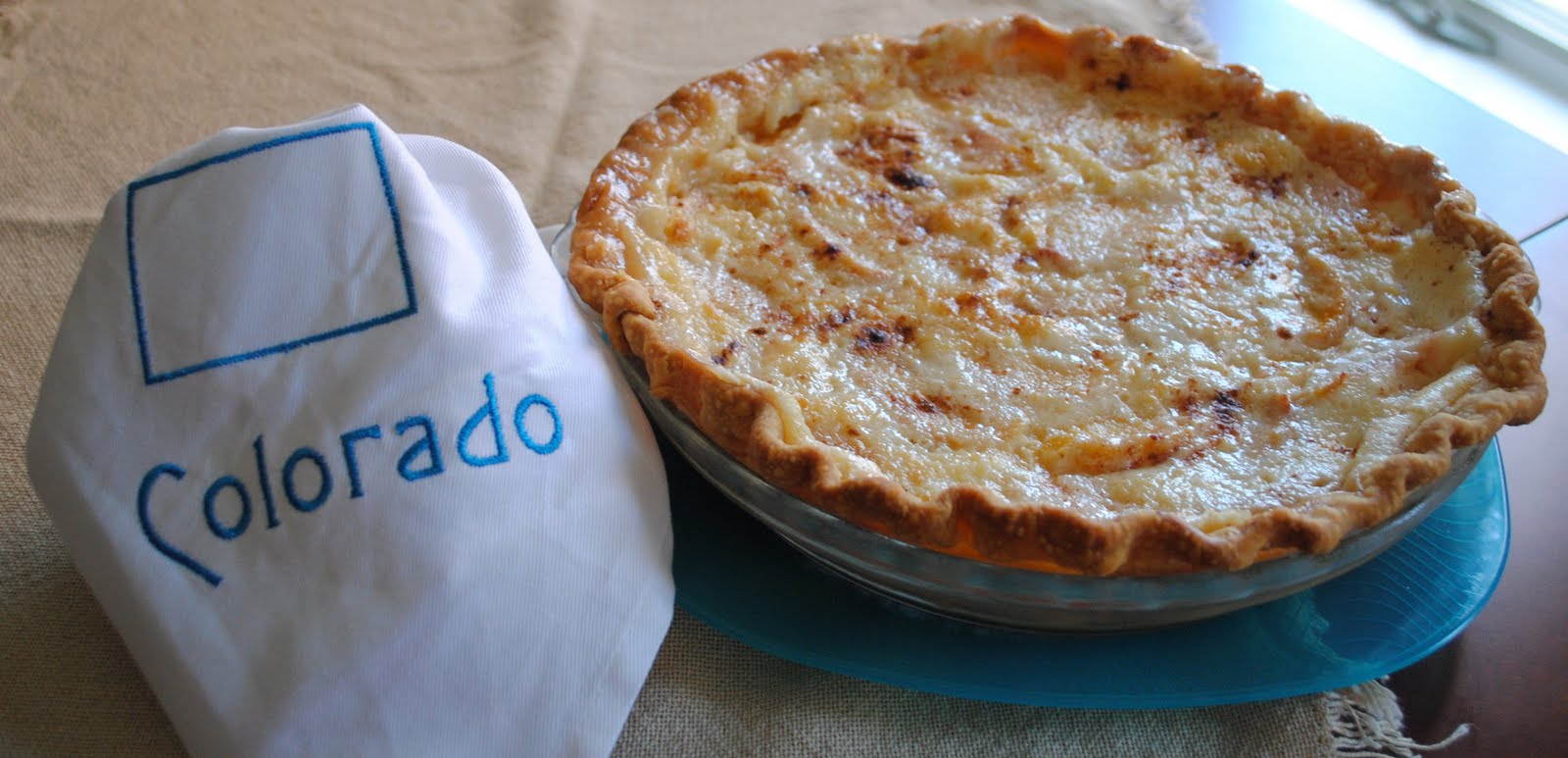 Sweet State of Mine Colorado Peaches 'n Cream Pie