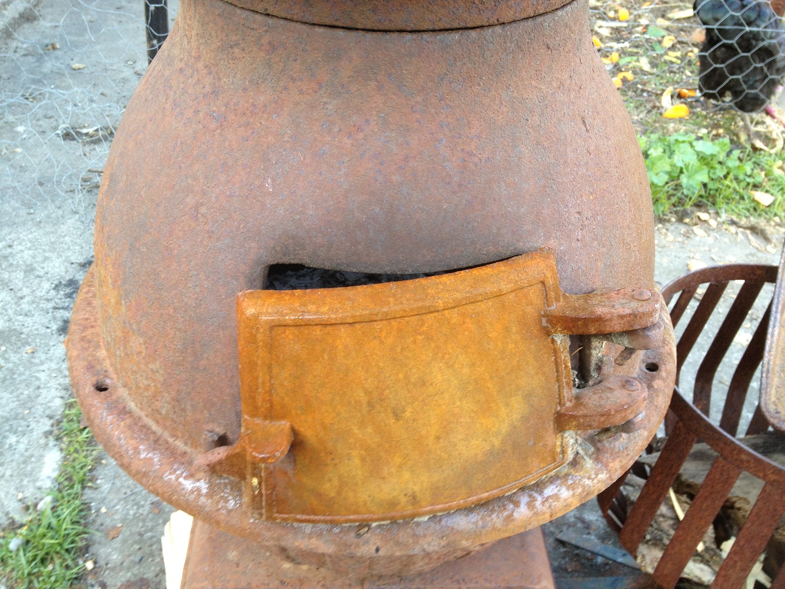 ApocalypseEquipped Home Front Pot Belly Stove restoration